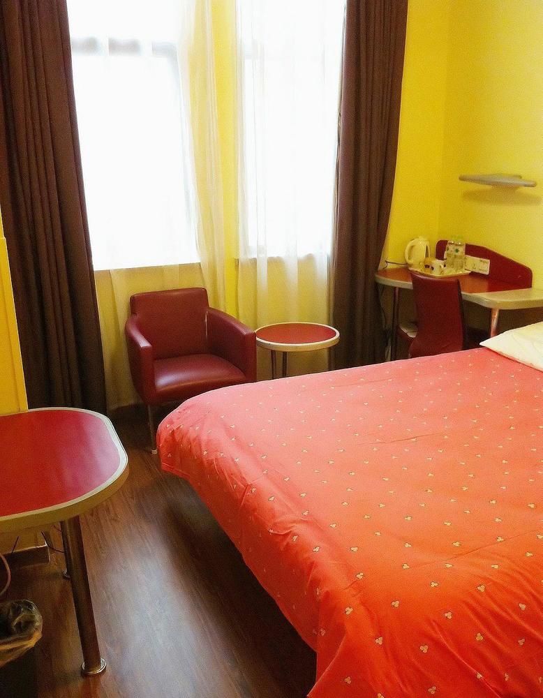 Home Inn Hotel Guiyang Fushui Middle Road Zewnętrze zdjęcie