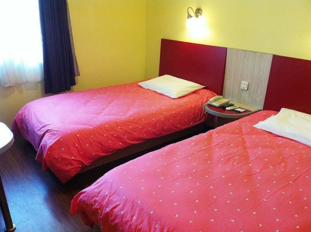 Home Inn Hotel Guiyang Fushui Middle Road Zewnętrze zdjęcie