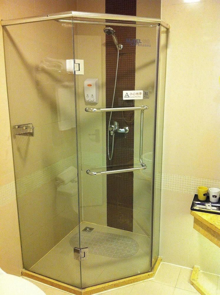Home Inn Hotel Guiyang Fushui Middle Road Zewnętrze zdjęcie