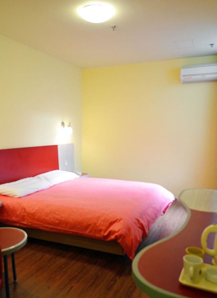 Home Inn Hotel Guiyang Fushui Middle Road Zewnętrze zdjęcie